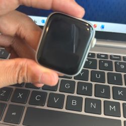 Apple Watch Series 4