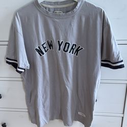 Red Jacket “New York” Gray Men’s Graphic T-shirt, size L 