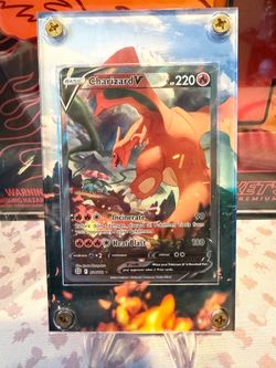 Pokemon Charizard V