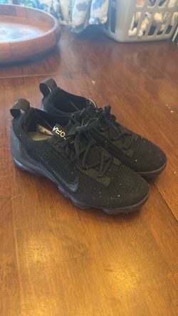 Nike vapor maxes black 5.5y