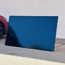 VIZIO 70” 4K Smart TV