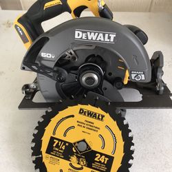 FlexVolt 60-Volt Max Cordless Brushless 7-1/4 in. Circular Saw (Tool Only)