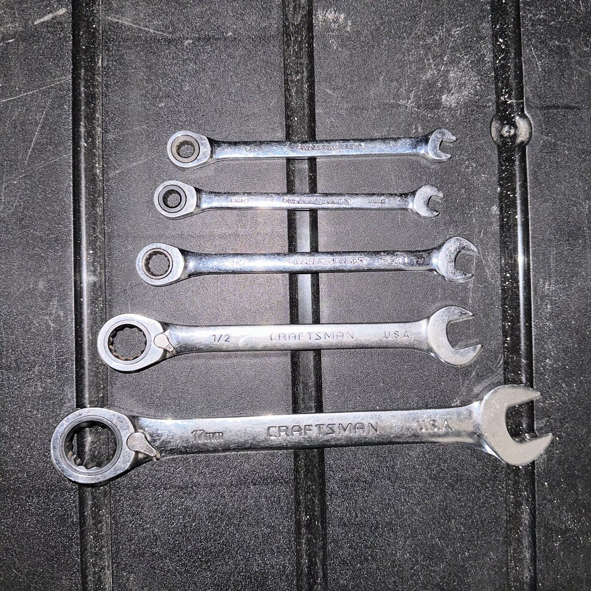 Ratcheting Combination Wrenches