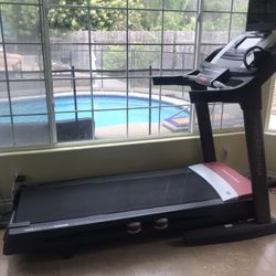 Pro Form Treadmill 