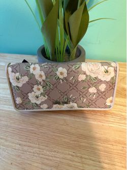 Nine West Wallet