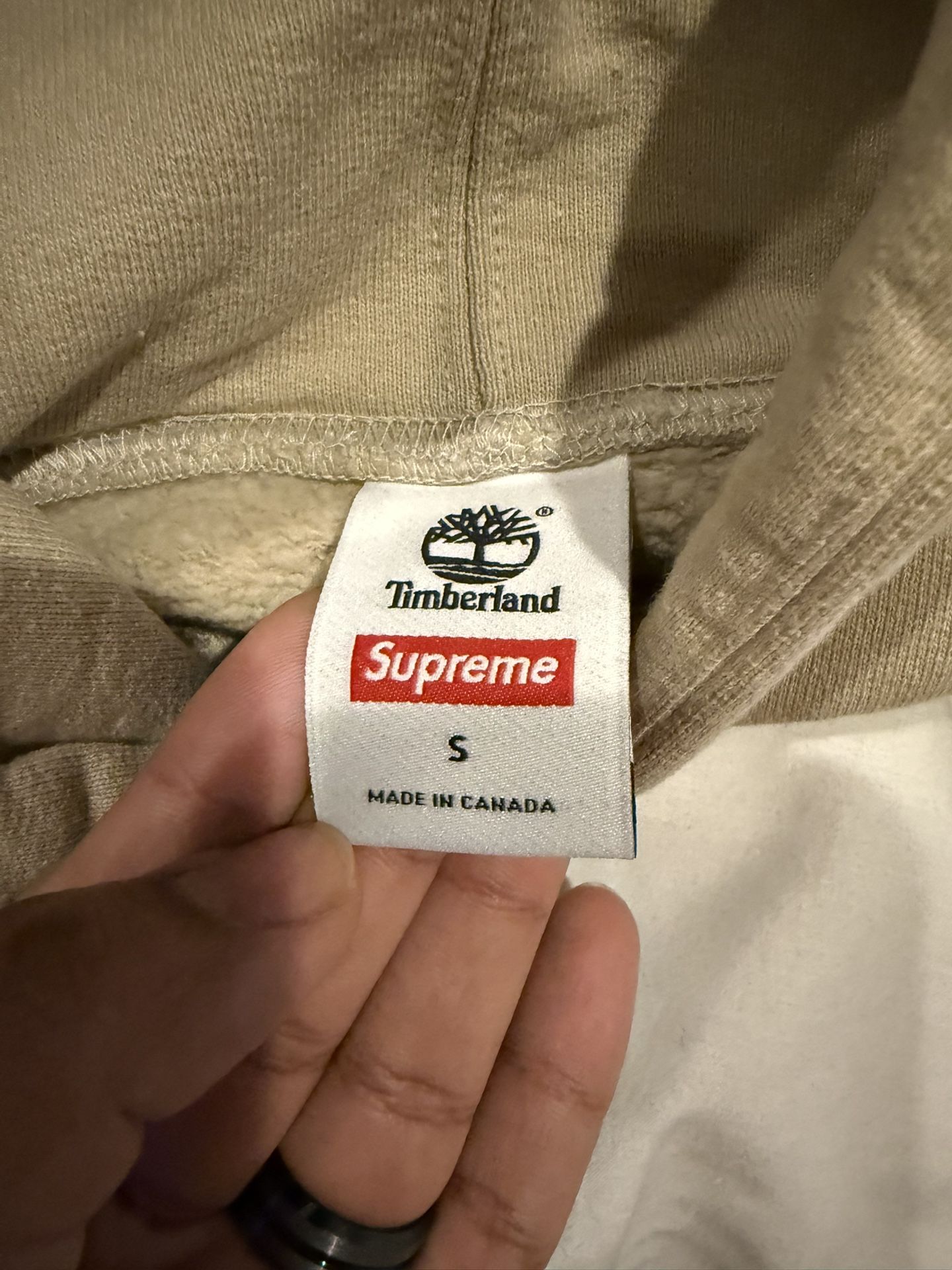 Supreme Hoodie