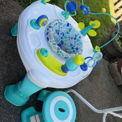 Safety 1ˢᵗ Grow and Go 4-in-1 Stationary Activity Center