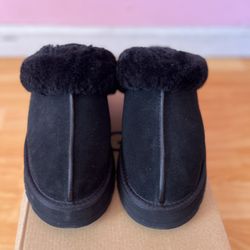 Black Ugg Slippers