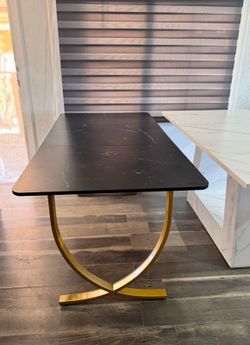 Comedor- dining table