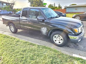 2001 toyota tacoma $6500 OBO
