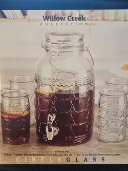 Willow Creek Tea Jar and glasses