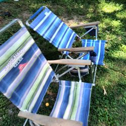 2 Lawn Chairs