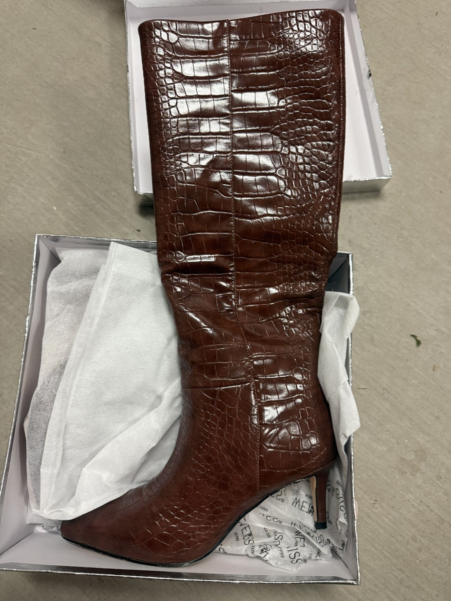 Size 6.5 Women’s Heeled Boots