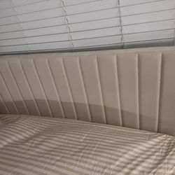 Queen Bed Frame And Mattress