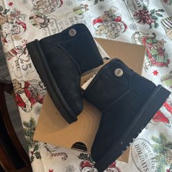 Toddler Black Uggs Size 8