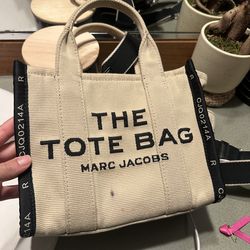 Marc Jacob’s tote bag