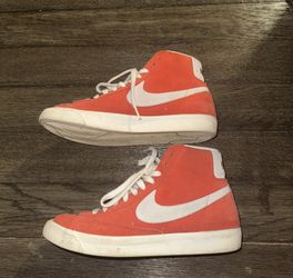 Nike Blazer Orange Men’s SIZE 8 