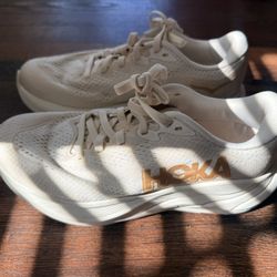 HOKA WOMEN 6 RINCON 4