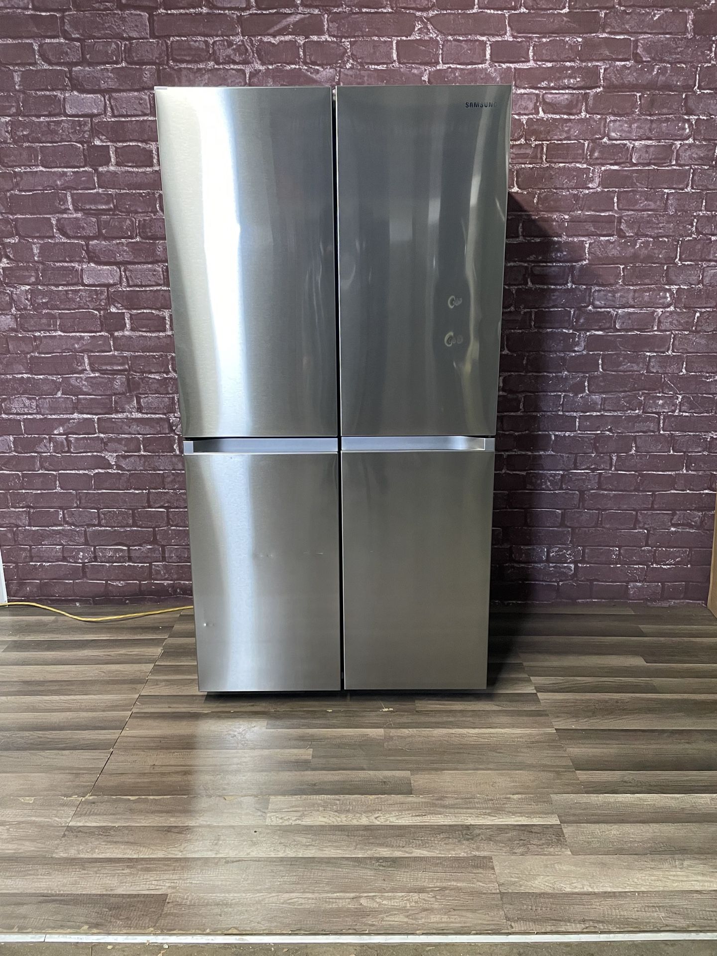 Samsung Flex Refrigerator w/Warranty! R1400A