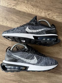Nike Air Max Flyknit Racer sz 7.5