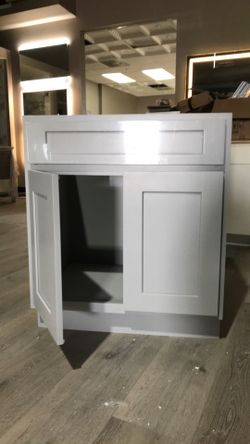 Grey Shaker Vanity