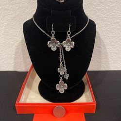 james avery retired dogwood set