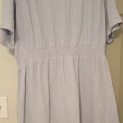 Lot of 4 Womens XL Casual Dresses and Romper All In very gently Worn And NWOT condition