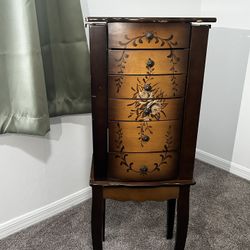 Standing jewelry Box