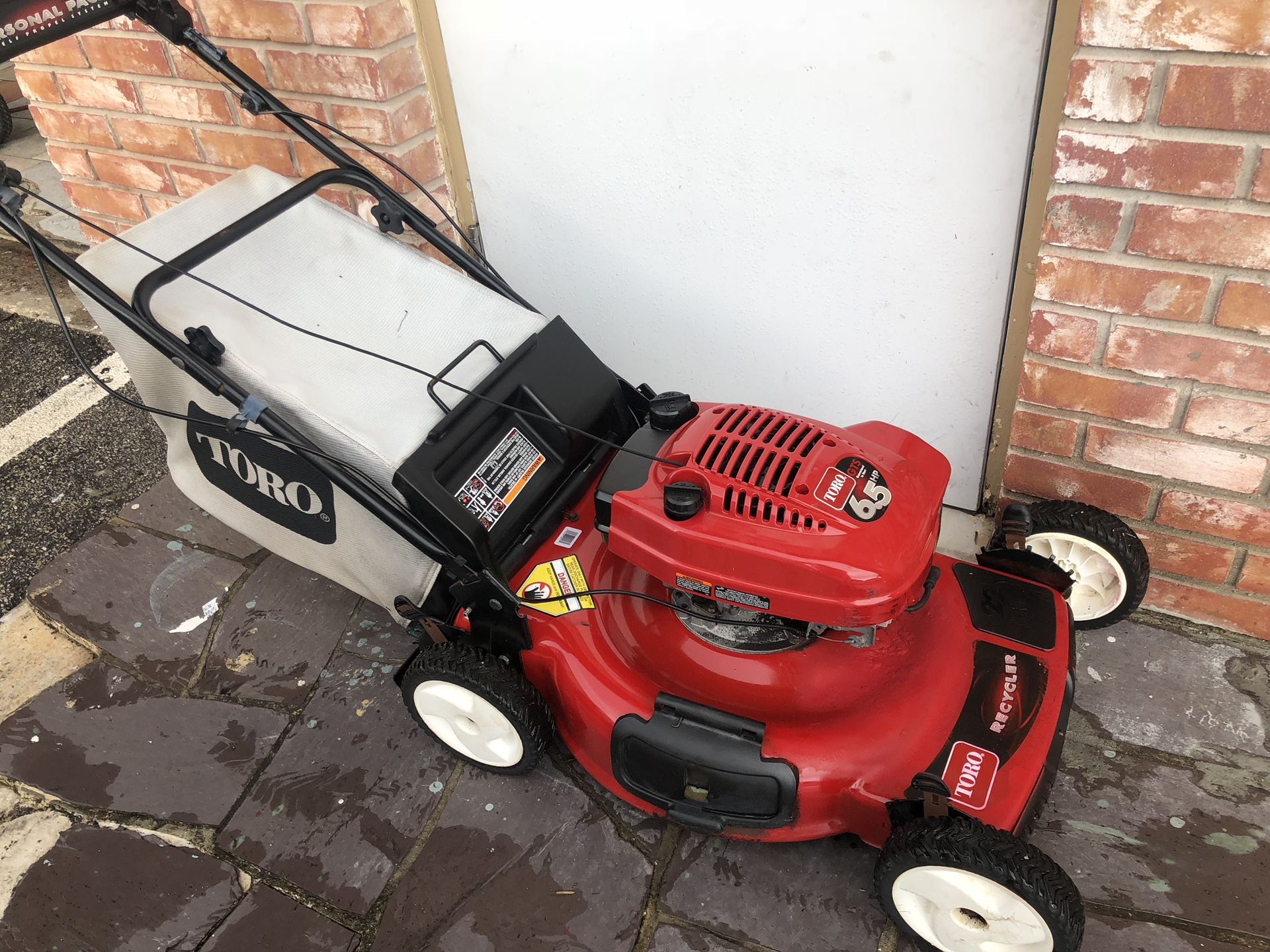 Toro Recycler Self Propelled Lawnmower / Lawn Mower