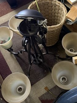 Chandelier / Dining Room Lights 