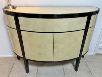 Entrance Table / TV Stand