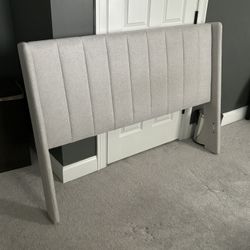 *** Beautiful Clean Padded Full Head Board Only ***