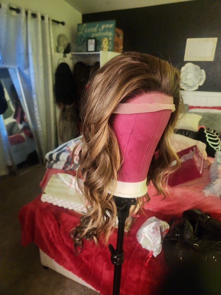 Chelsea Smith Crowns Petite