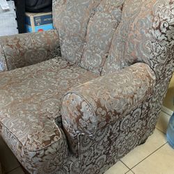 single couch with foot rest 
