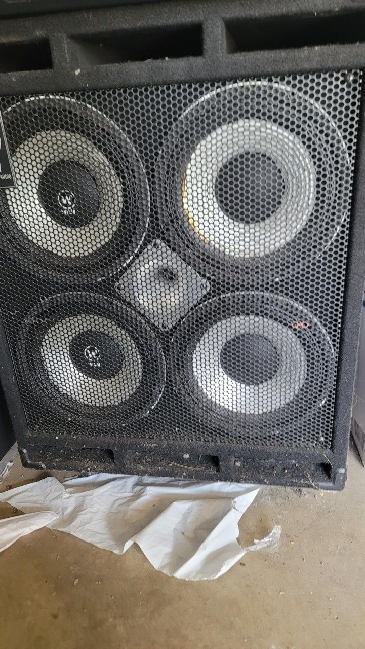 4x10 Bass Cabinet And Ampeg Bass Amp Build In Effects