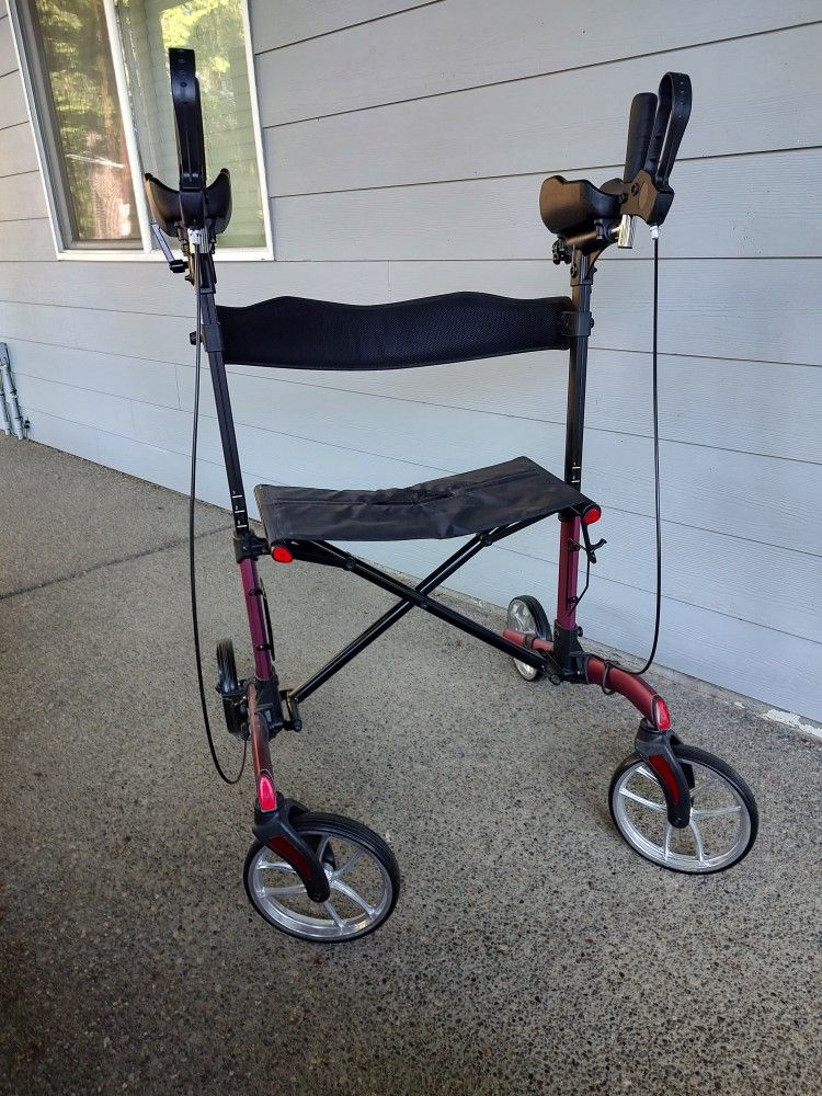Oasis Walker