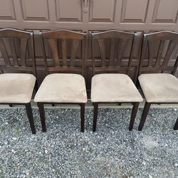 Set of 4 Dining Room Chairs