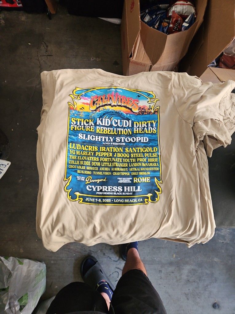 Cali Vibes T-Shirts Long Beach 2025