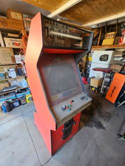 Arcade Z Back cabinet FREE
