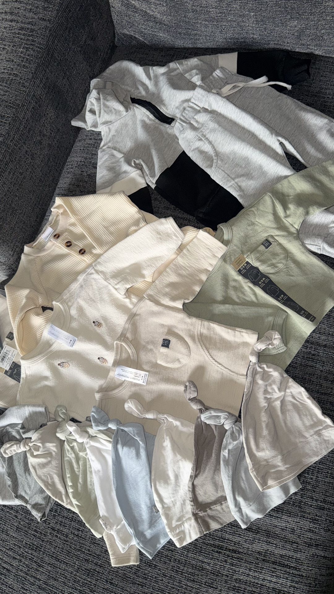 Neutral Baby 0 - 6 Months Bundle