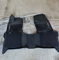 Toyota Tundra Floor Mats
