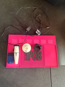 Clipper bundle  Jrl and Babyliss shaver with mat