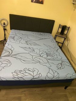 FULL SIZE BED