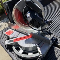 Delta sidekick 12 inch compound Miter Saw   With a New Diablo Blade. Price Is Firm. Cash Only.