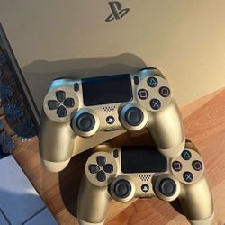 SONY PS4 