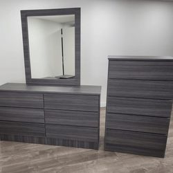 DRESSER WITH MIRROR AND CHEST 