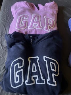 Women’s Gap Sweater 