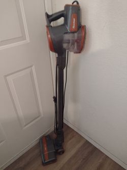 ROCKET VACUUM CLEANER. $20
