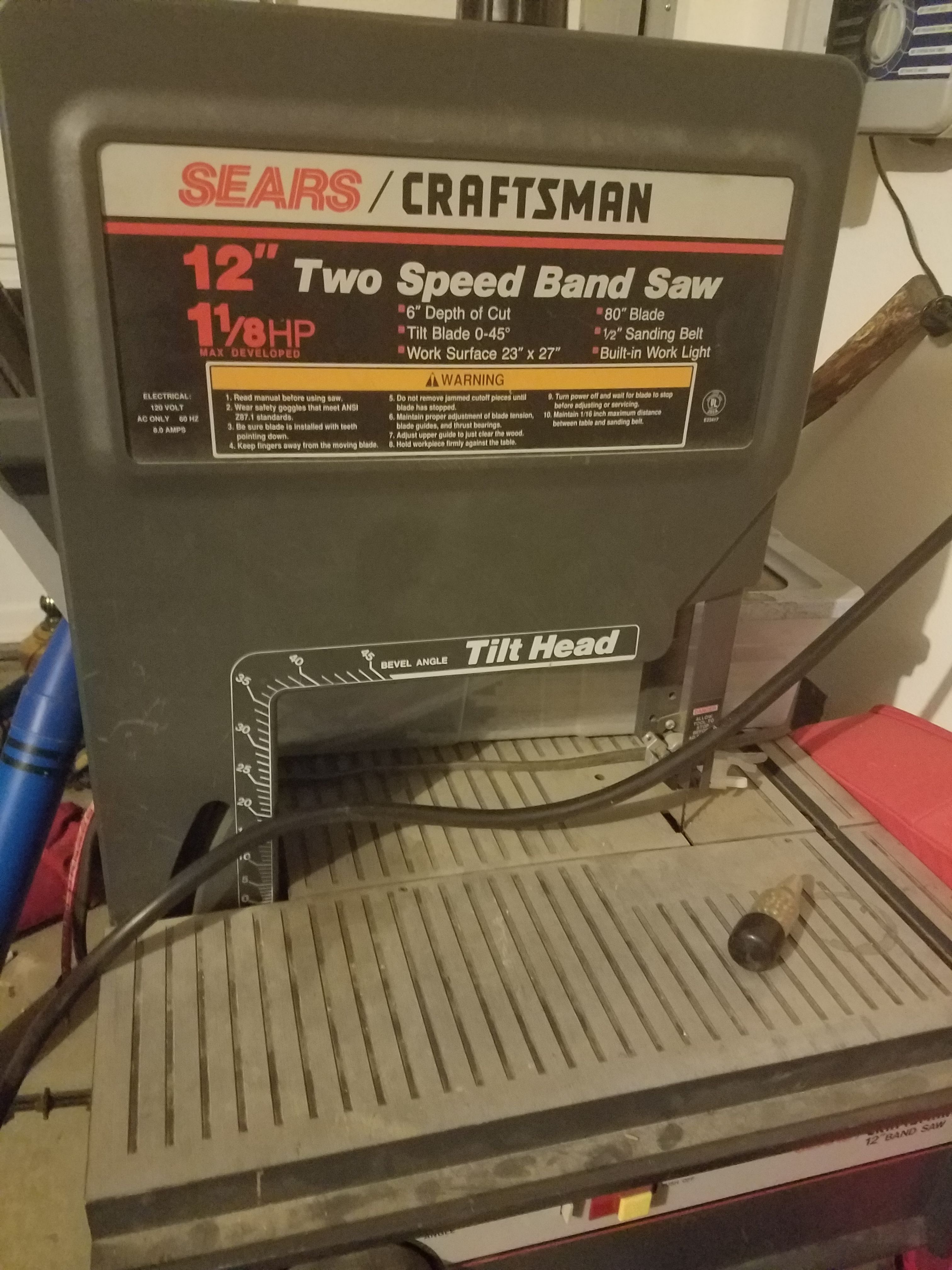 Sears Craftsman 12", 2 speed tilt head Band Saw for Sale in Beaumont