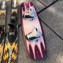 Wake Board, Water Skis, Kneeboard